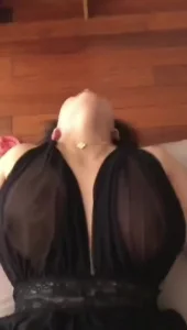 偶遇与男友吵架的女同事5天拿下Q弹翘臀后入内射